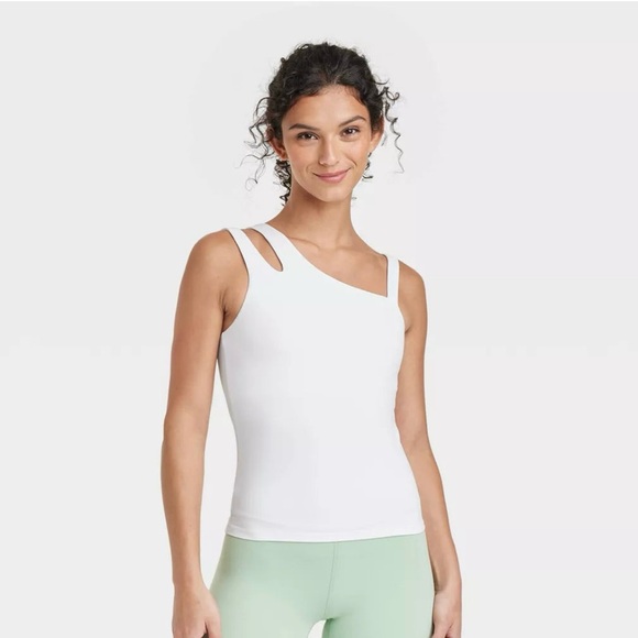 White Asymmetrical Women's Top - Picture 1 of 4